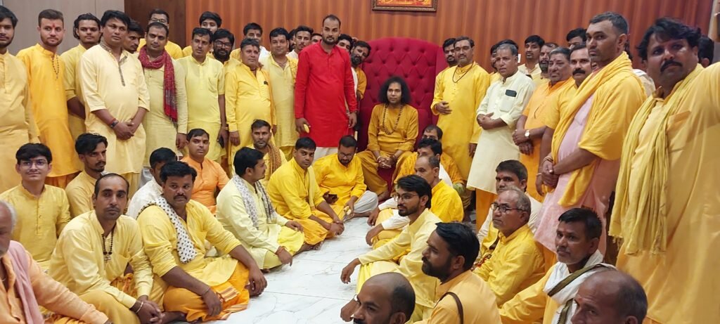 Acharyas & Brahmins